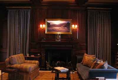 Low Voltage Art Lighting Techniques, Picture Lighting Products & Artwork Lights For Illuminating Fine Art